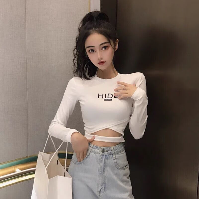 惦慕ins辣妹炸街短款露脐紧身印花长袖t恤女修身设计感交叉镂空上衣潮