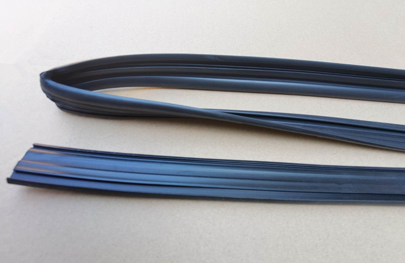 五菱宏光/宏光s车窗玻璃导轨泥槽前门中门后窗玻璃升降滑道密封胶条