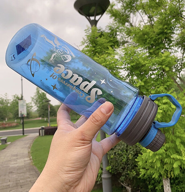 大茶杯3000毫升超大水杯超大容量3000ml水杯便携水瓶塑料茶杯背带吸管