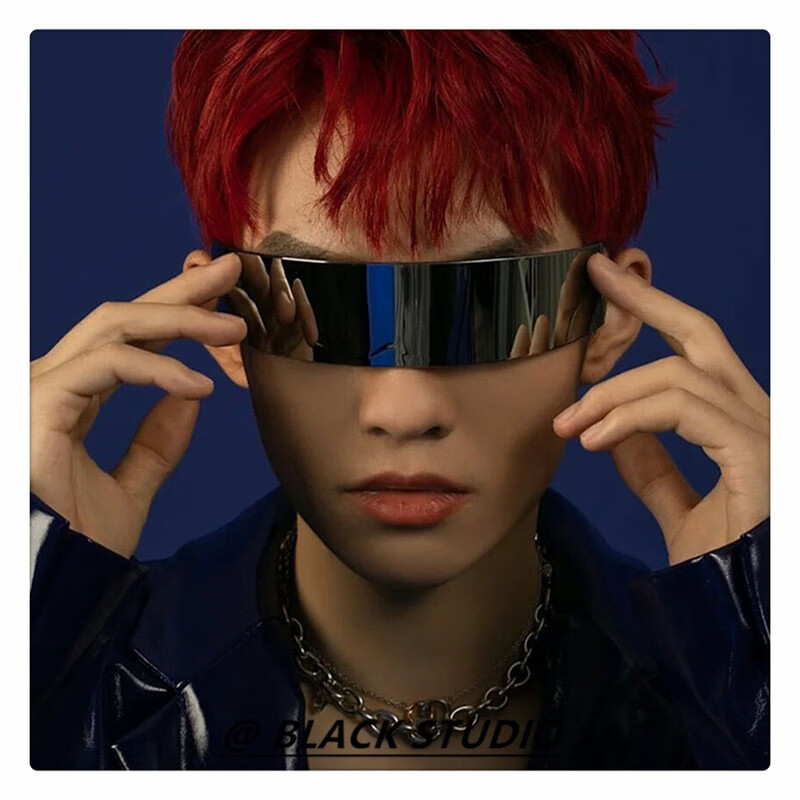 高科技眼镜高科技眼镜赛博朋克感酒吧蹦迪装备的炫酷led科幻发光护目