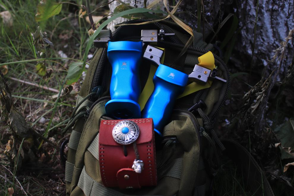 【可发新疆】阿拉善玉皇大帝二代钛合金扁皮筋弹弓竞技弹弓强力高精准