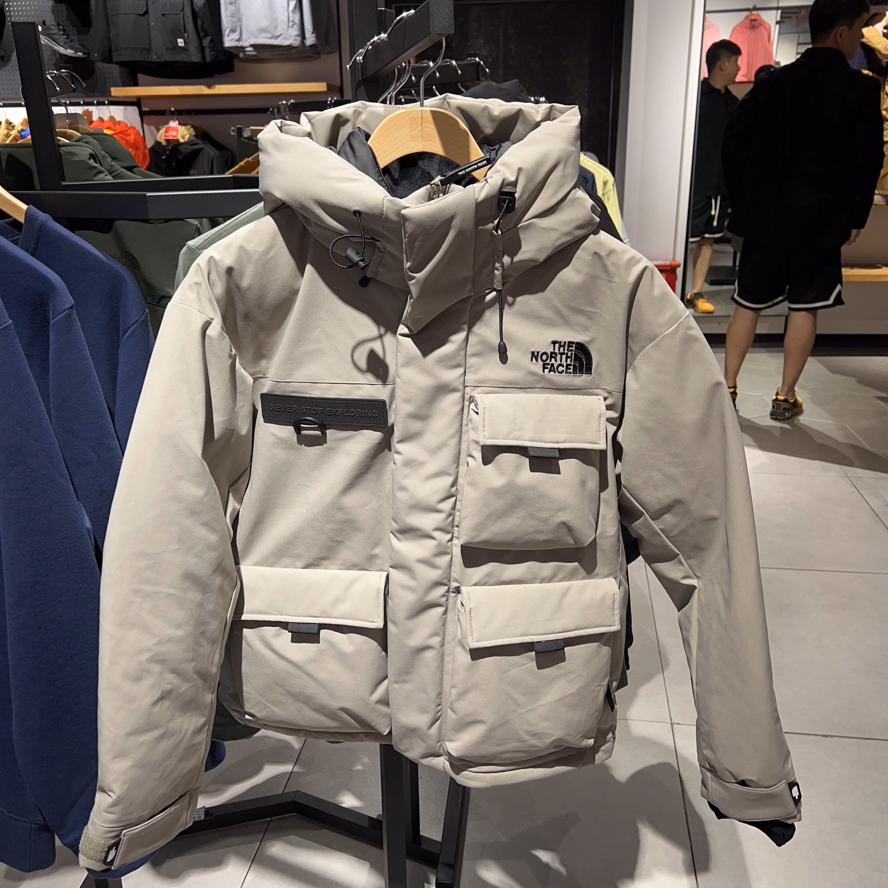 thenorthface北面羽绒服男女情侣中长款白鹅绒连帽户外 黑色 s【图片