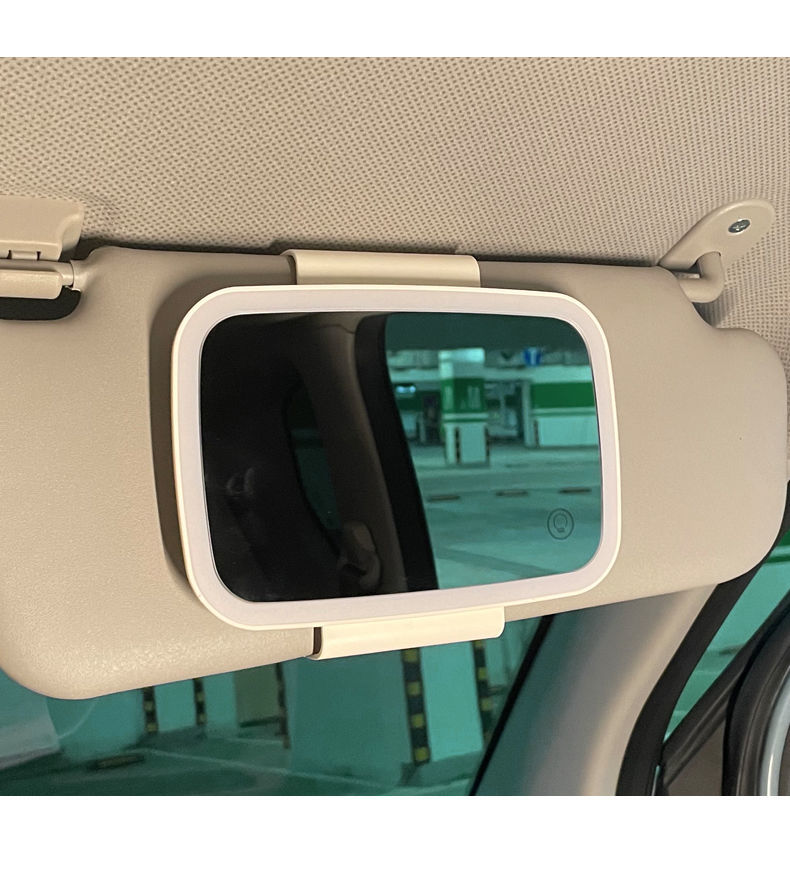 汽车遮阳板化妆镜五菱宏光mini车内副驾驶镜子带led灯车用梳妆镜