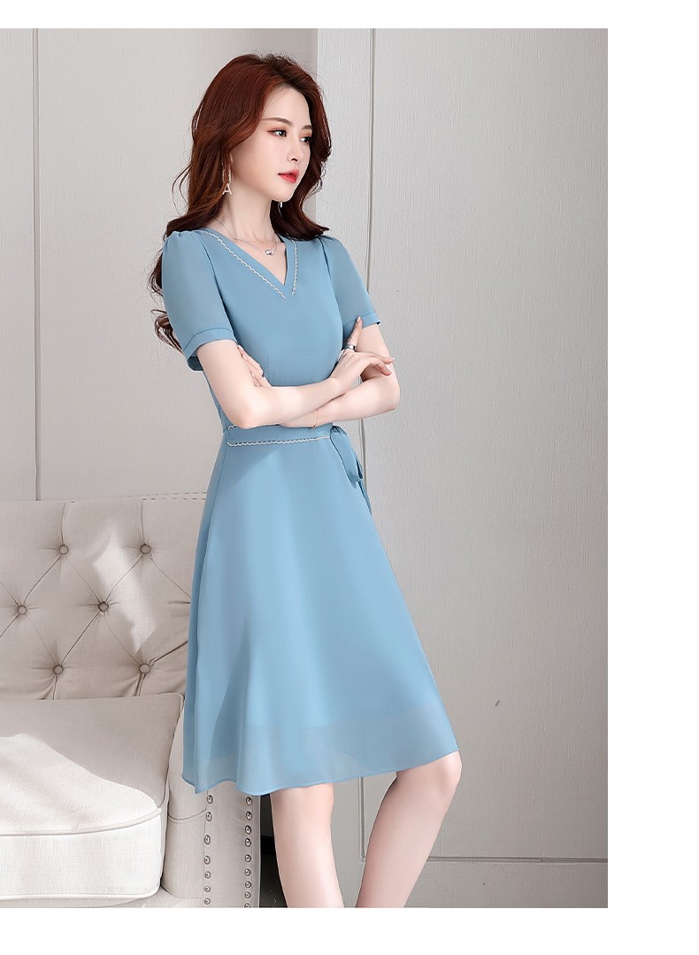 2020年夏季新品女装连衣裙雪纺优雅时尚气质修身大码纯色v领短袖裙子