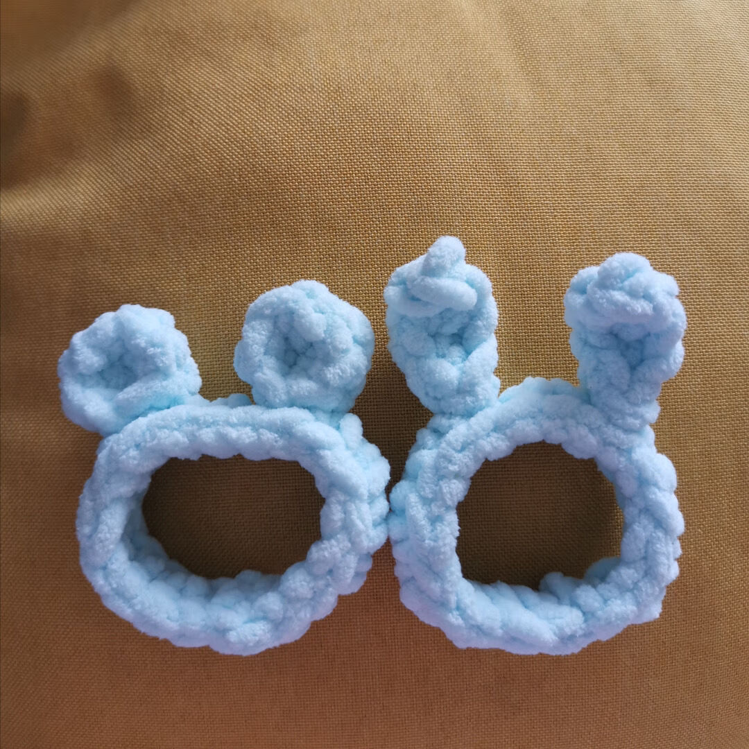 成品小熊小兔手环毛线手工钩针编织兔子耳朵萝卜手环闺蜜情侣手环