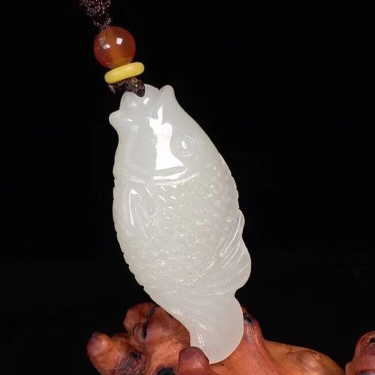 同伴 和田玉白玉鱼吊坠男女玉坠年年有余项链玉石玉器礼物挂件 带证书