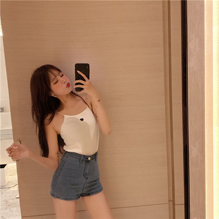 网红新款蜜桃裤紧身短裤女夏高腰翘臀牛仔显瘦百搭包臀热裤潮 黑灰色