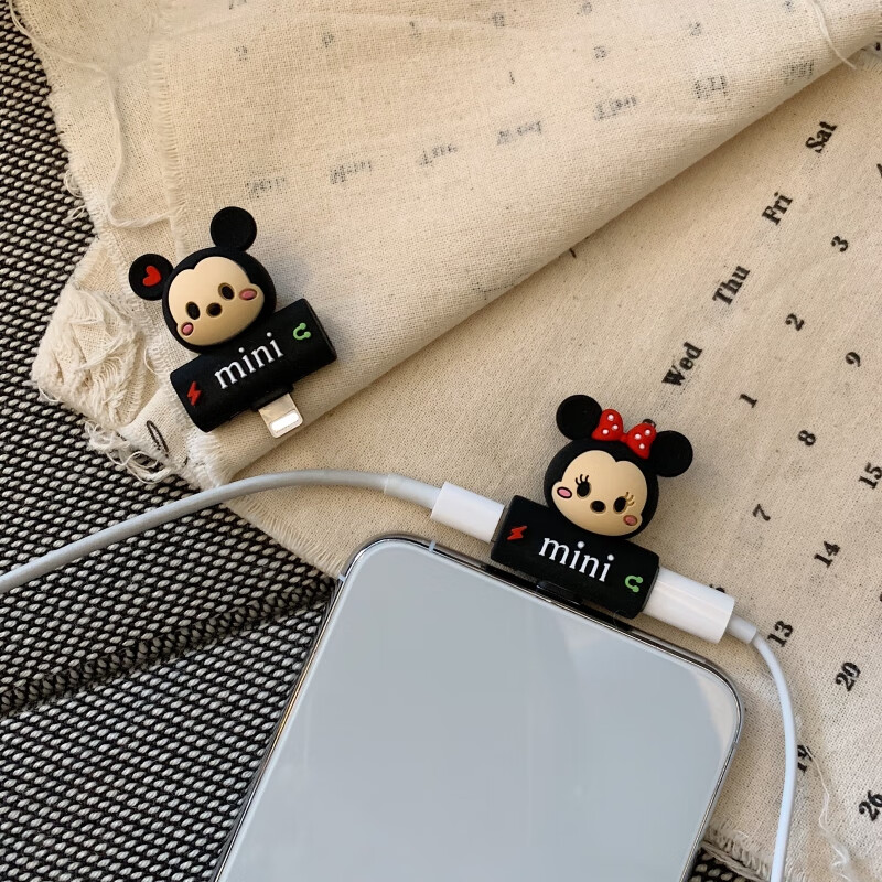 适用苹果耳机11转接头手机充电器卡通转头二合一iphonex78plus转器xs