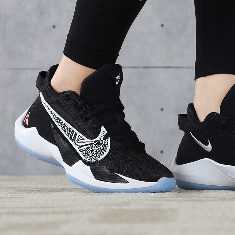 耐克nikefreak2字母哥2代黑白大钩gs男女实战篮球鞋cn8574001cn