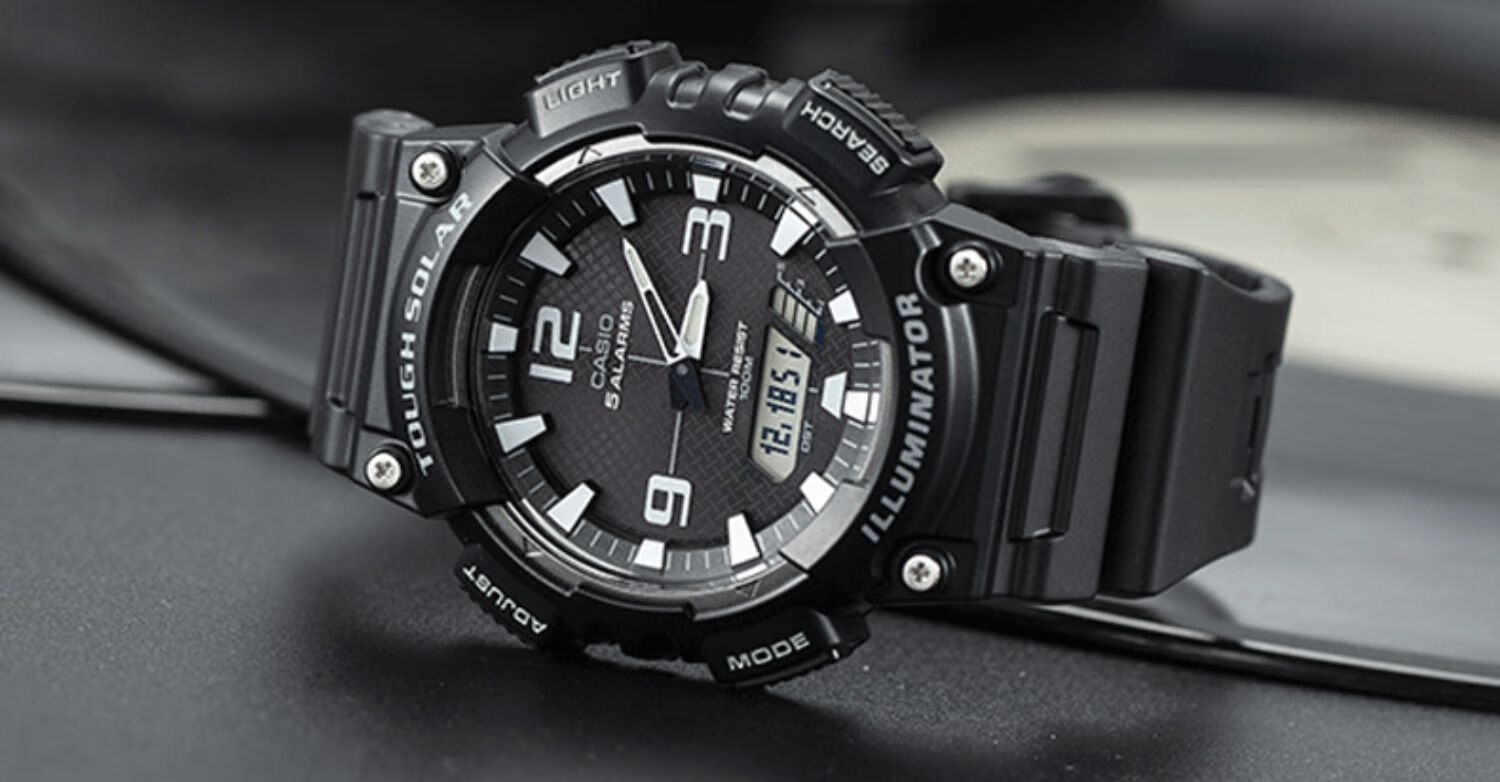 卡西欧(casio)手表男学生aeq110防水运动黑金黑武士男士电子手表 aq-s