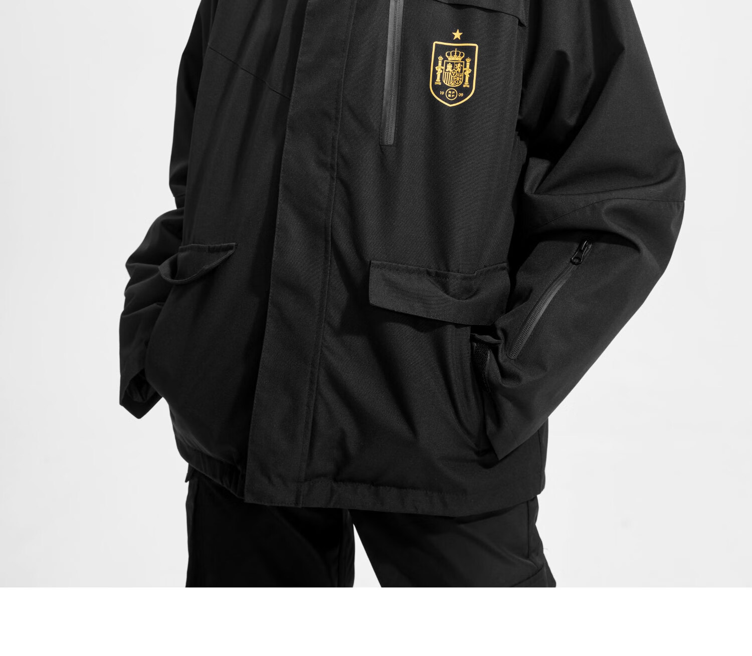 山浩冲锋衣西班牙国家队商品丨风雨三合一冲锋衣保暖夹克运动外套hxm