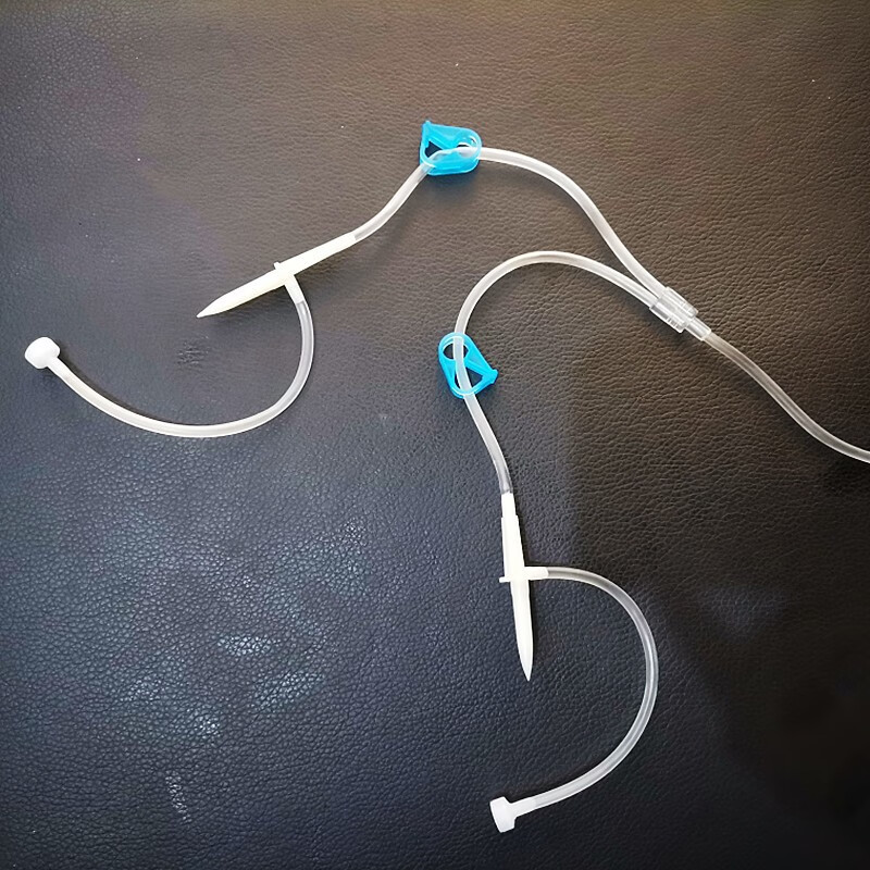 医用一次性使用双插头输液器双头插瓶塞穿刺器 0.