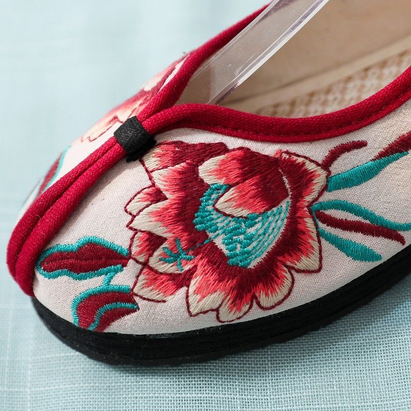 mgjo 演出穿的中国风刺绣翘头弓鞋汉服鞋复古民族风女鞋绣花单鞋系带