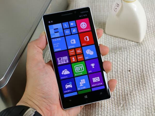 nokia/诺基亚 930 lumia930移动 win10移动联通4g手机 经典情怀机