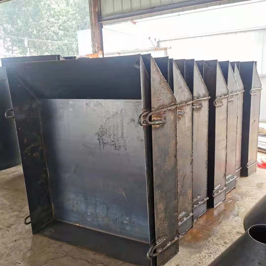 工地料斗混凝土料斗砖斗斜口下灰盘料斗圆口吊车塔机塔吊砂浆料斗 0.