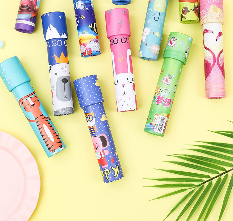 儿童玩具外景万花筒 神奇百变万花筒看外景自制女孩儿童多棱镜玩具