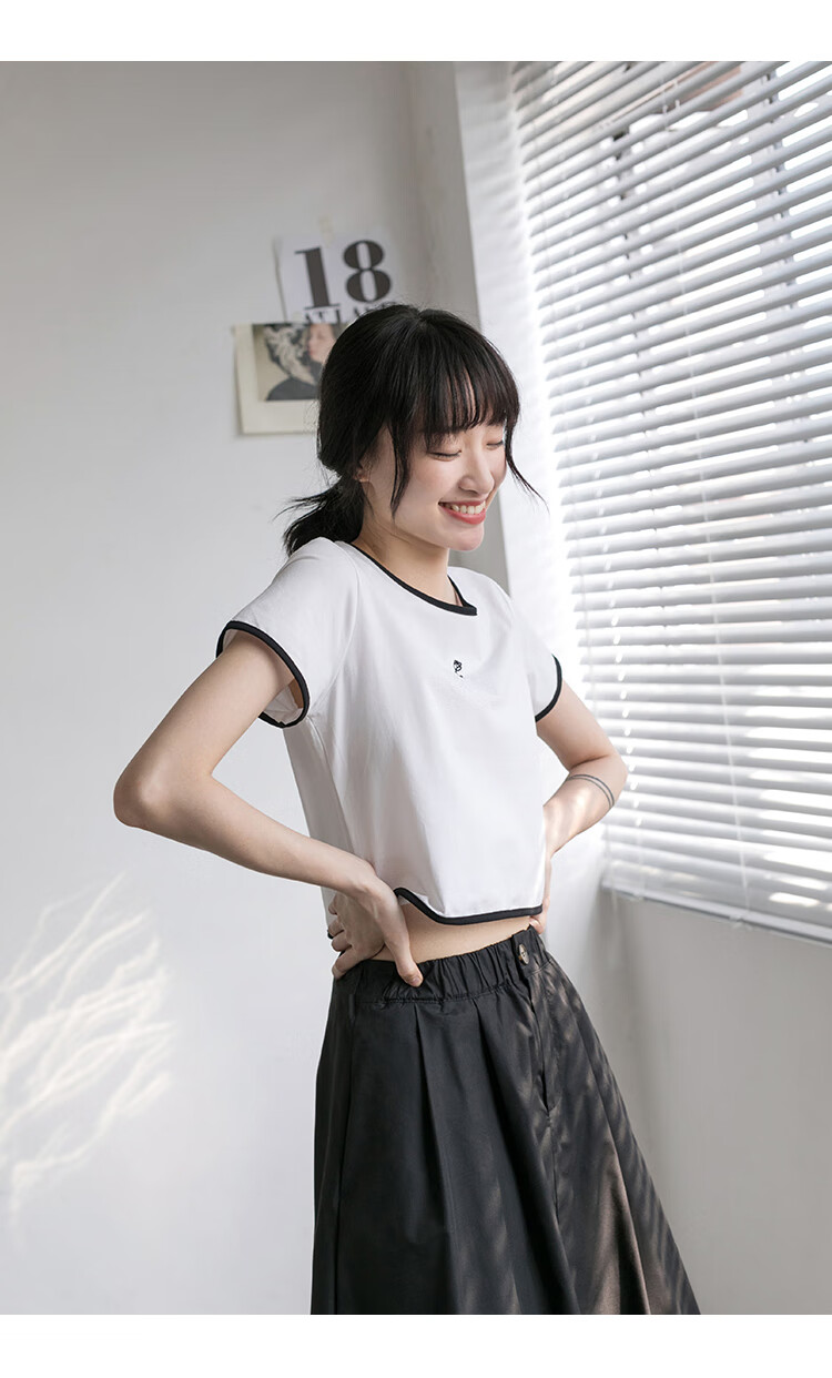 eggka露腰上衣女夏季短款撞色宽松圆领短袖t恤高腰露脐体恤2020新款潮