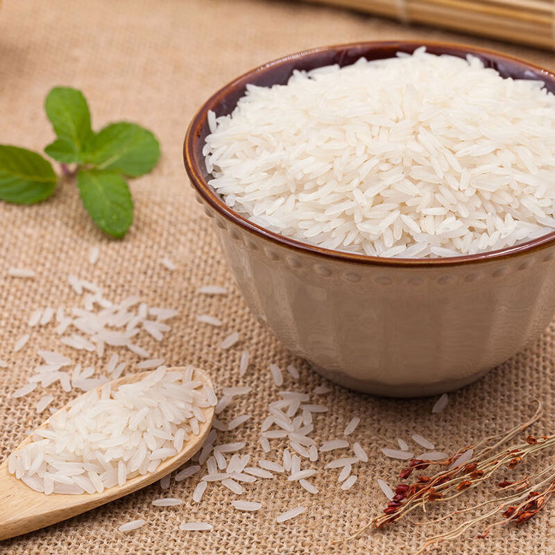 2021新米江苏大米50斤装长粒香米南方大米谷溢仓50斤香软不糯