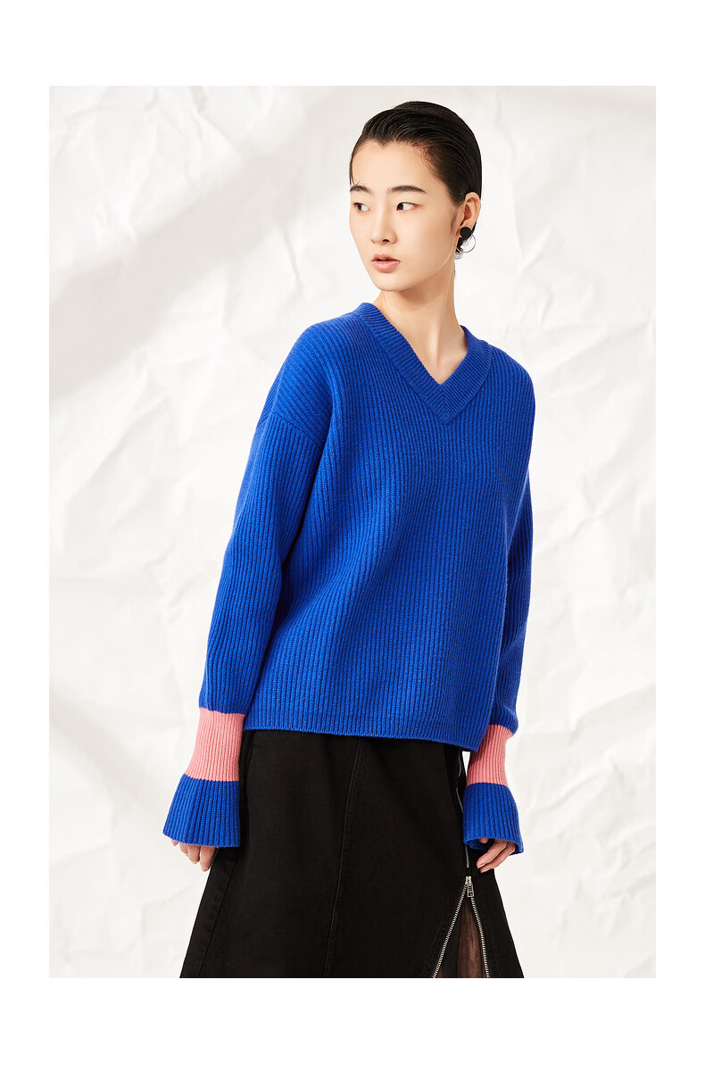 ott轻奢女装冬新品v领拼色套头毛衫 qh11钴蓝 38