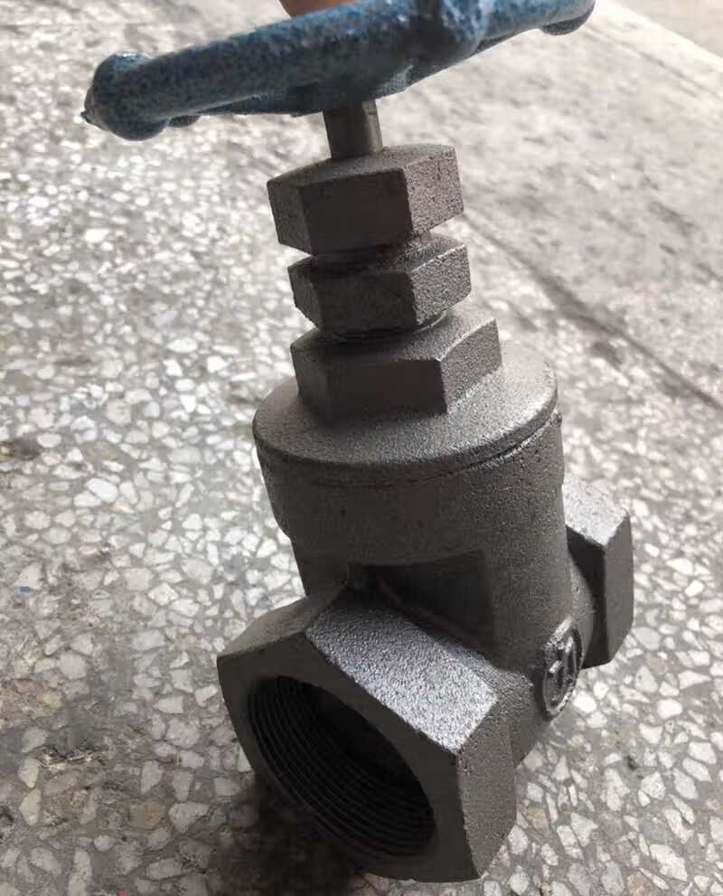 定制天津大站力字牌阀门 z15t-16铸铁丝扣内牙螺纹铜芯闸阀dn15-dn100