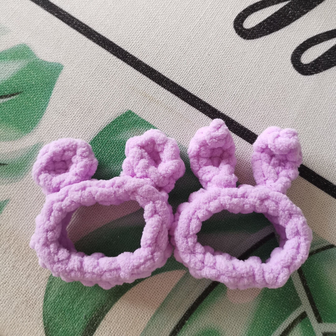 成品小熊小兔手环毛线手工钩针编织兔子耳朵萝卜手环闺蜜情侣手环