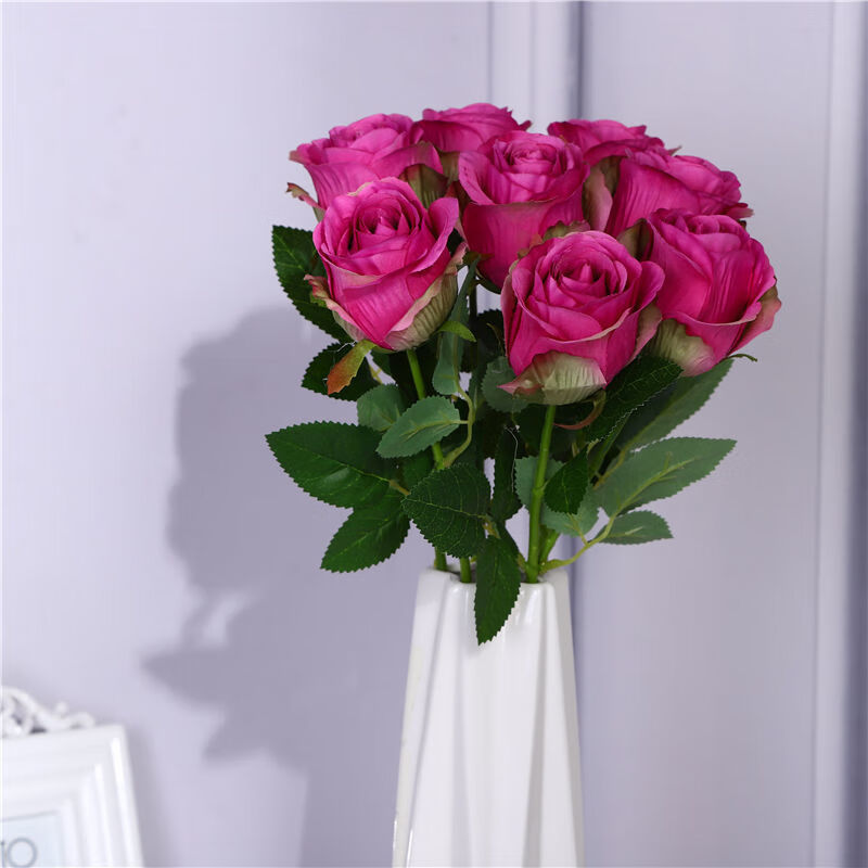 a 8枝品牌: 匠鸽 商品名称:高档仿真玫瑰花假花花束装饰客厅卧室房间