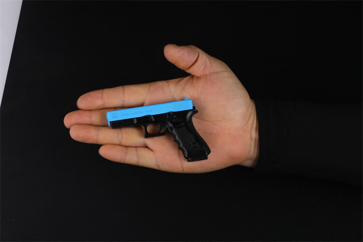 05格洛克g17式大号仿真玩具手抢不可发射 沙色 双弹夹【15弹】 大号