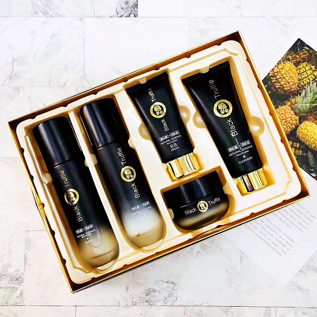 欧华蔻黑松露亮肌源补水保湿护肤面霜乳液柔肤水五件套礼盒bb霜 4件套