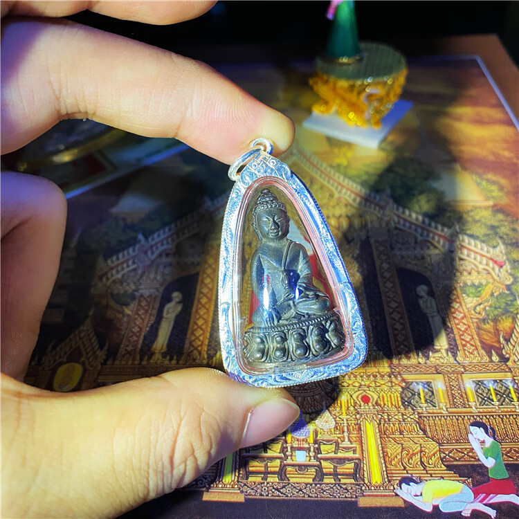 泰国药师佛泰国佛牌 朱哥佛牌 药师佛 金壳 老牌 迷你 带卡 正【正庙