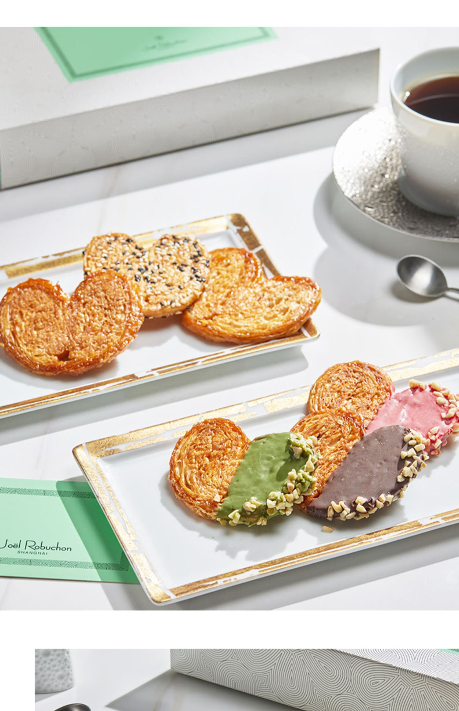 jr乔尔卢布松上海外滩十八号米其林网红梦巴黎迷你蝴蝶酥零食礼盒