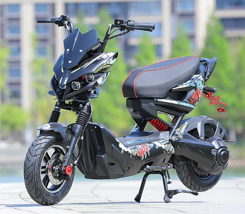 新款电摩战狼电动车x战警72高速升级战狼成人男女通用踏板电瓶车时尚