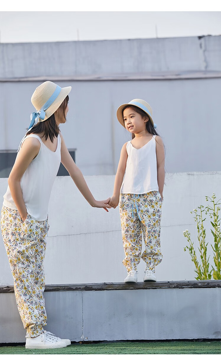 小乐往文艺亲子装751课夏棉防蚊沙滩长裤背心套装女童拍照母女装印花