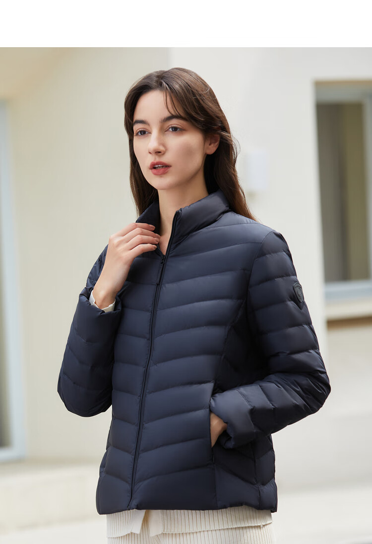 波司登秋季新款轻薄羽绒服女立领休闲百搭时尚短款女装外套90绒b1013