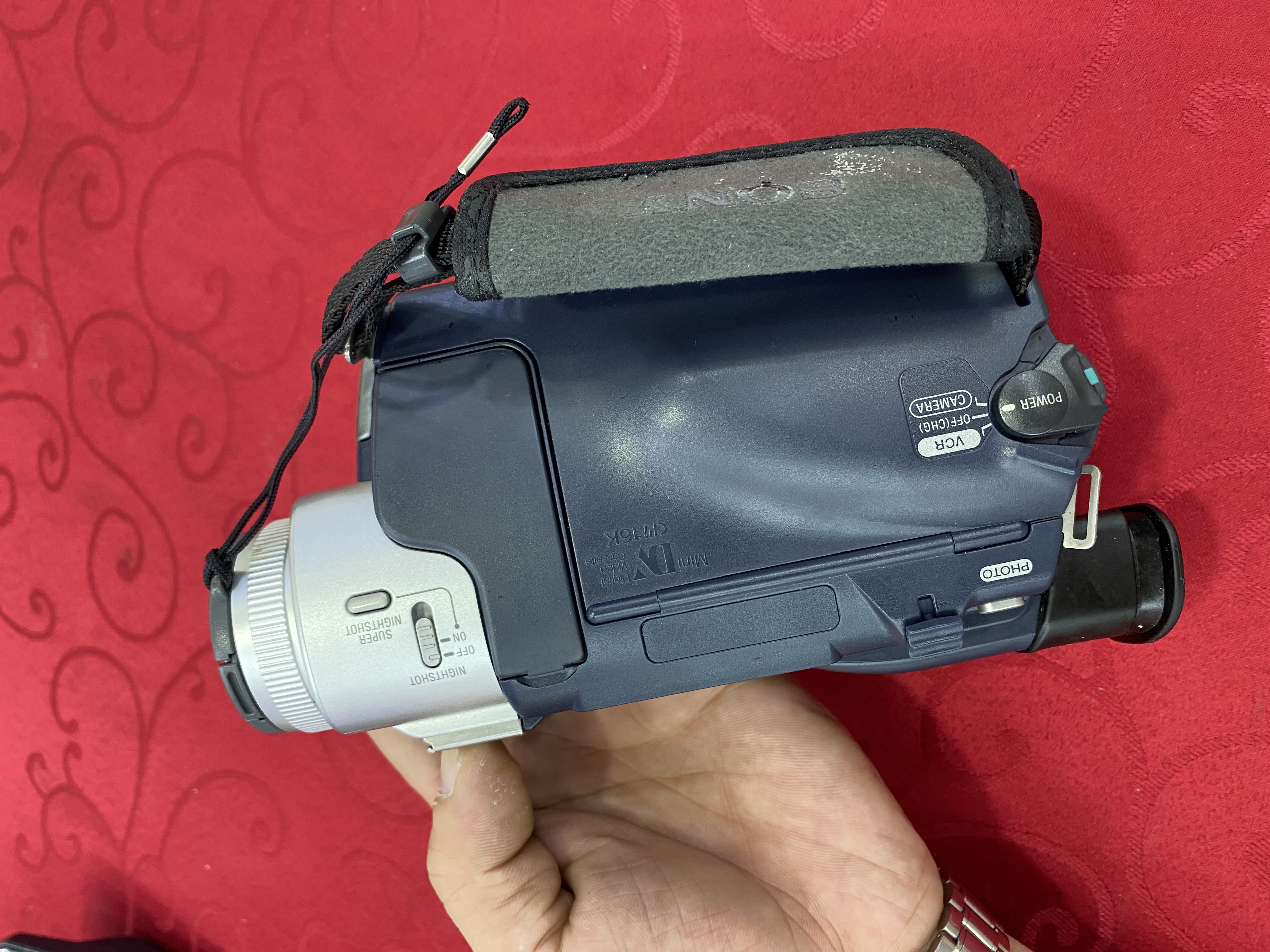 索尼(sony) sony/索尼dcr-trv17e ccd 易烊千玺偶像老式情怀复古dv