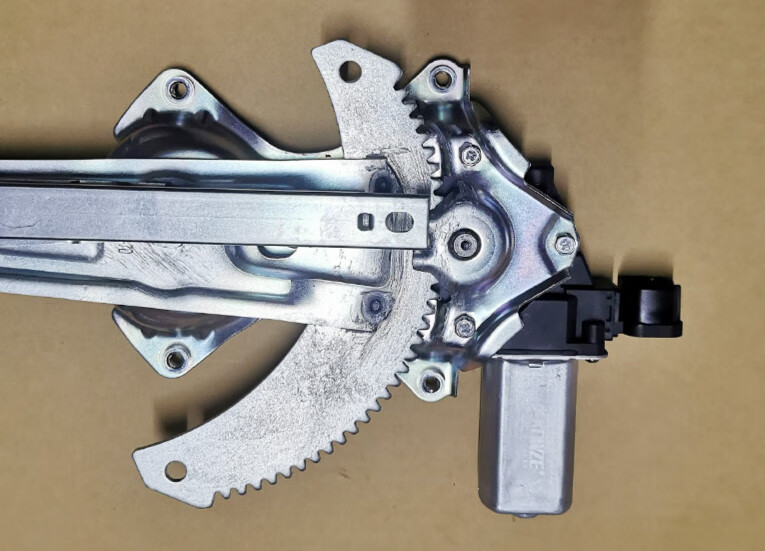 适配三菱广汽欧蓝德13-20款车门玻璃升降器总成带电机 配套13-16前左