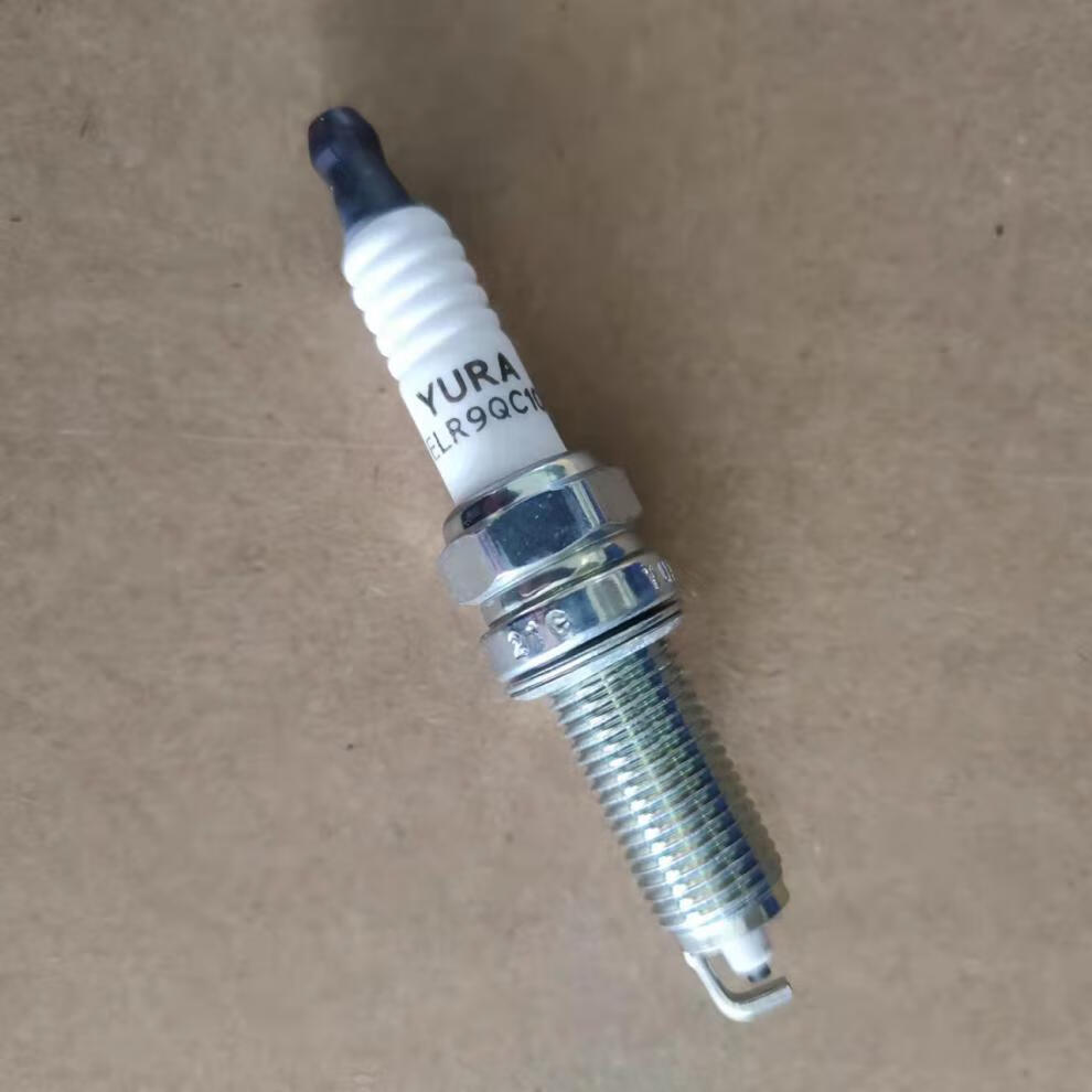 小城伊香适用于适配现代悦动瑞纳i30朗动原装品质yura火花塞原厂品质