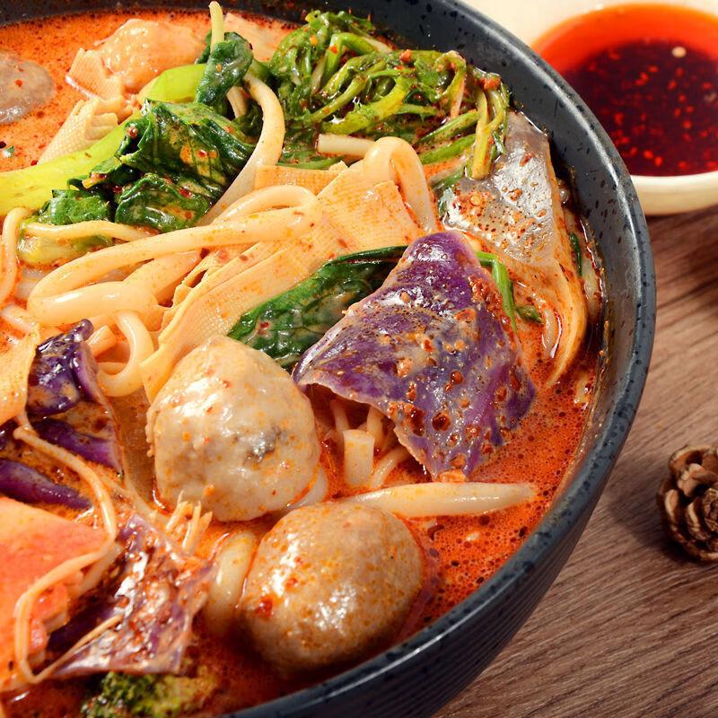 速食浓汤底料麻辣烫速食小吃 玉米面麻辣烫4袋 牛筋面麻辣烫4袋【图片