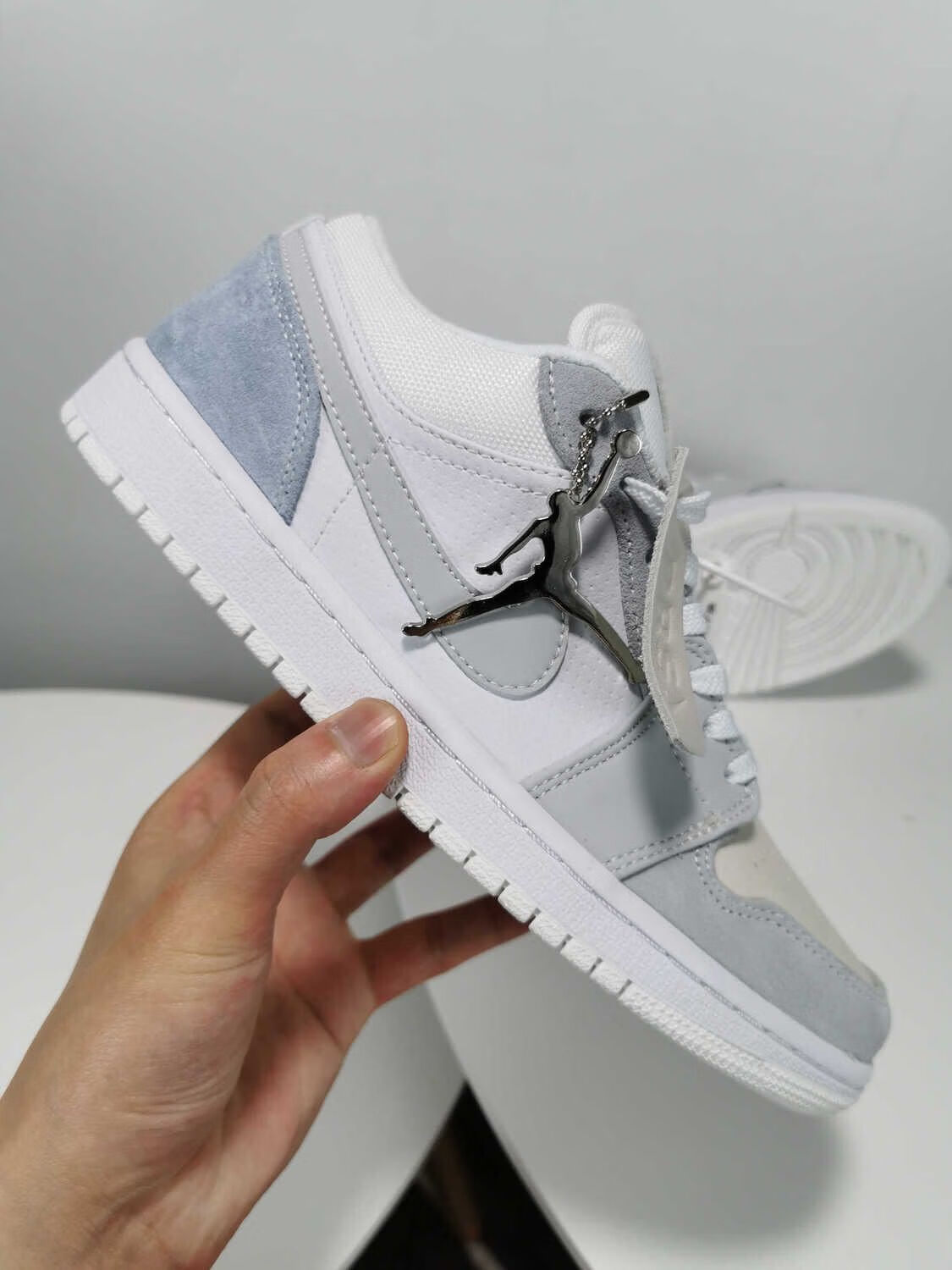 paris小巴黎浅灰校园韩版百搭女学生低帮板鞋cv3043-100 aj1小巴黎