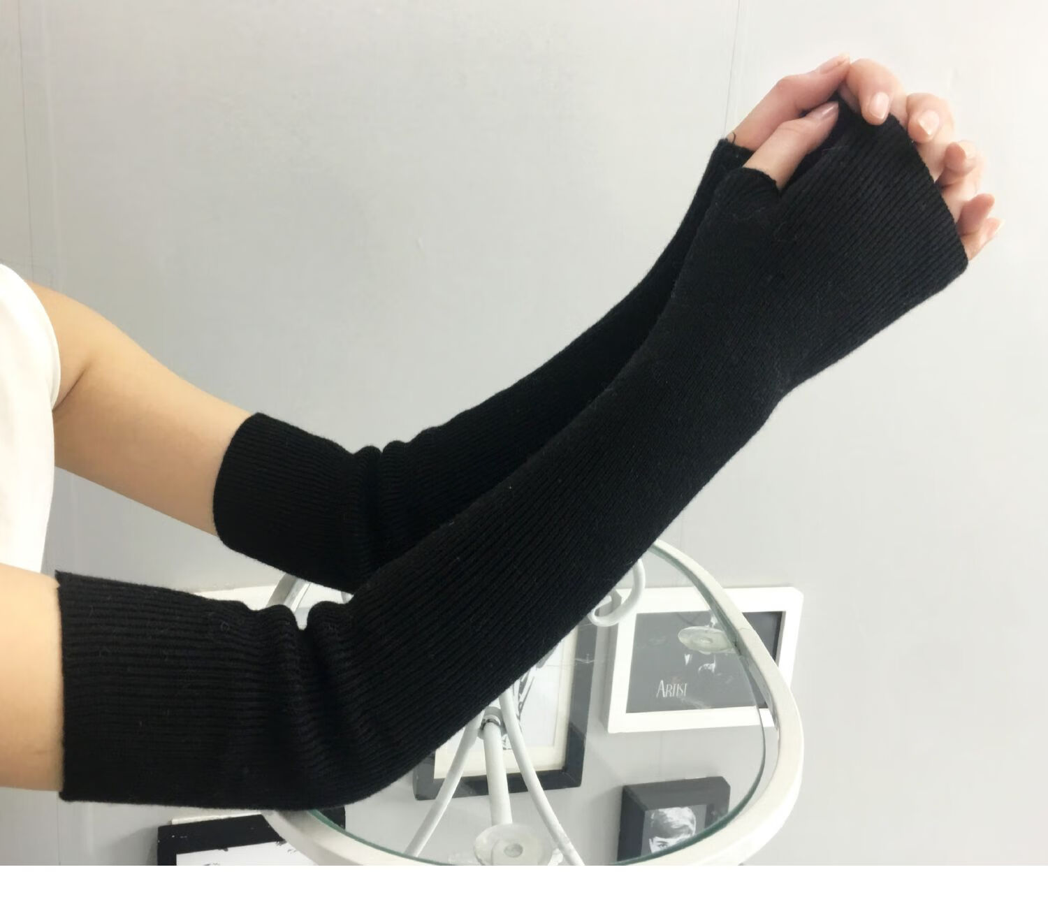 手袜女羊绒手臂套袖套女秋冬长款露指半指手套加厚保暖毛线护肘米白色