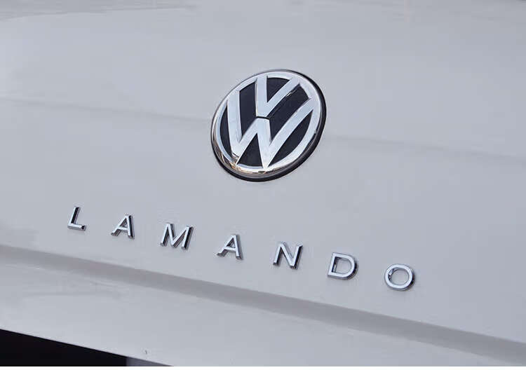 适用于凌渡改装lamando英文字母后尾箱车标贴字母贴车标装饰 15-18