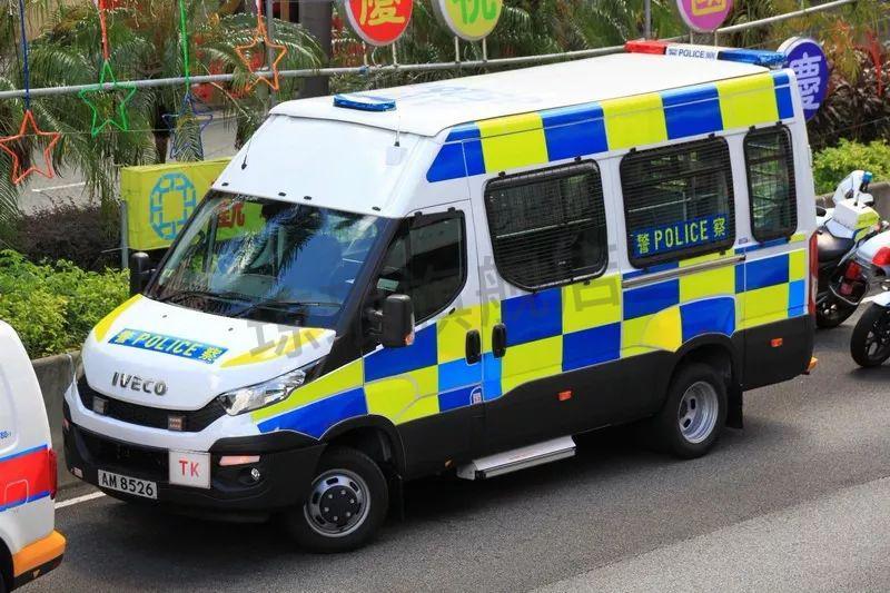 微影香港警察车aurora 1 43 依维柯香港警察机动部队交通部冲锋车模型
