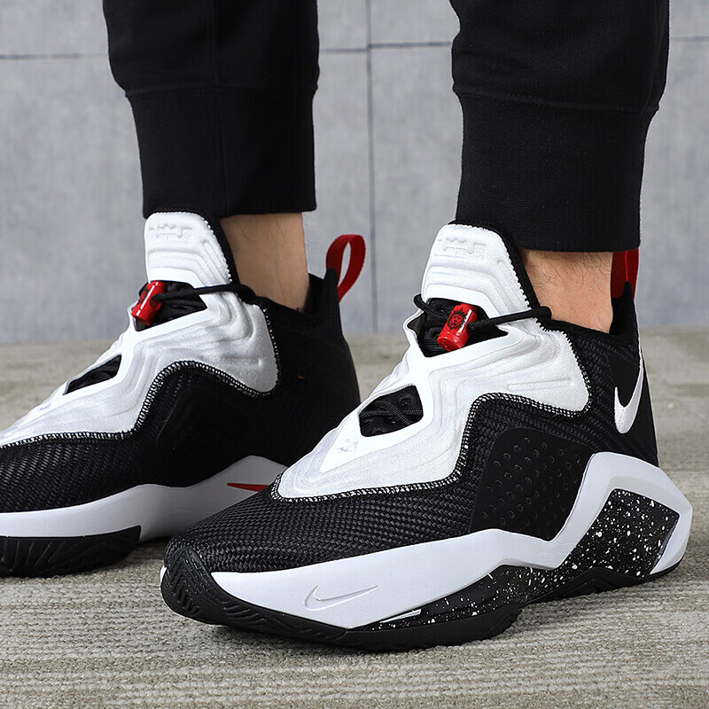 耐克男鞋2020秋季新款运动鞋lebron詹姆斯士兵14代实战篮球鞋ck6047