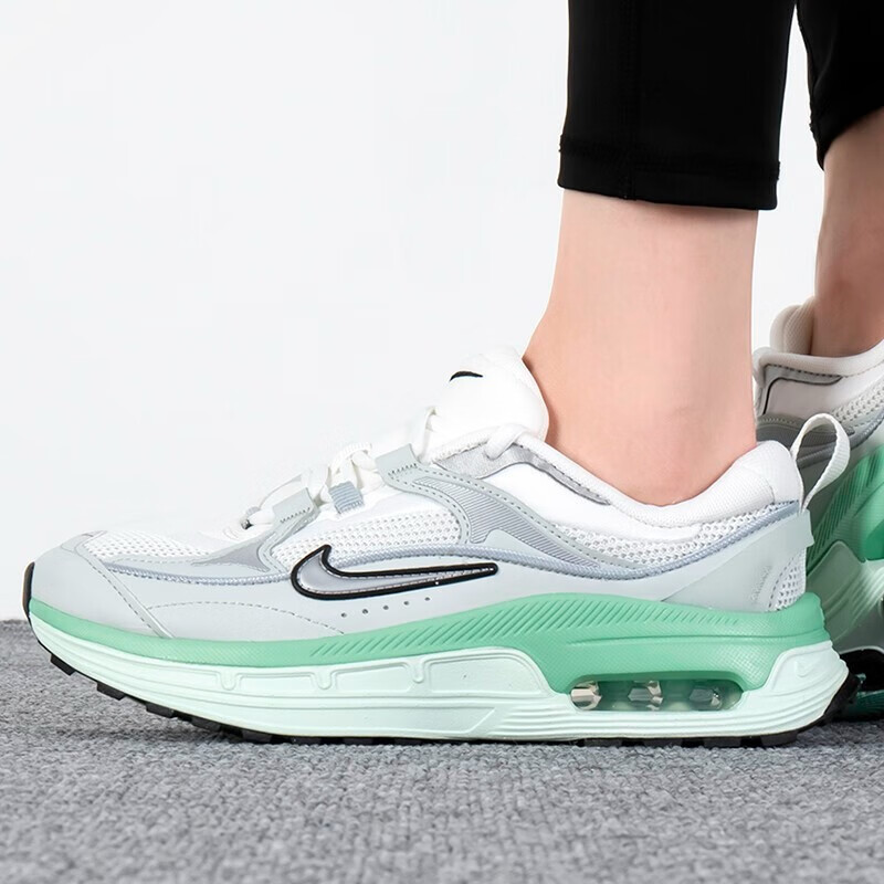 耐克nike新款airmaxbliss女子缓震气垫跑步鞋dh5128103355