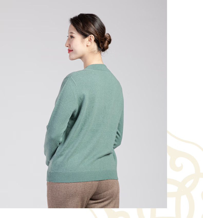 老美华中老年女装毛衣羊毛妈妈装2020冬季保暖长袖v领服装 草绿色 2xl