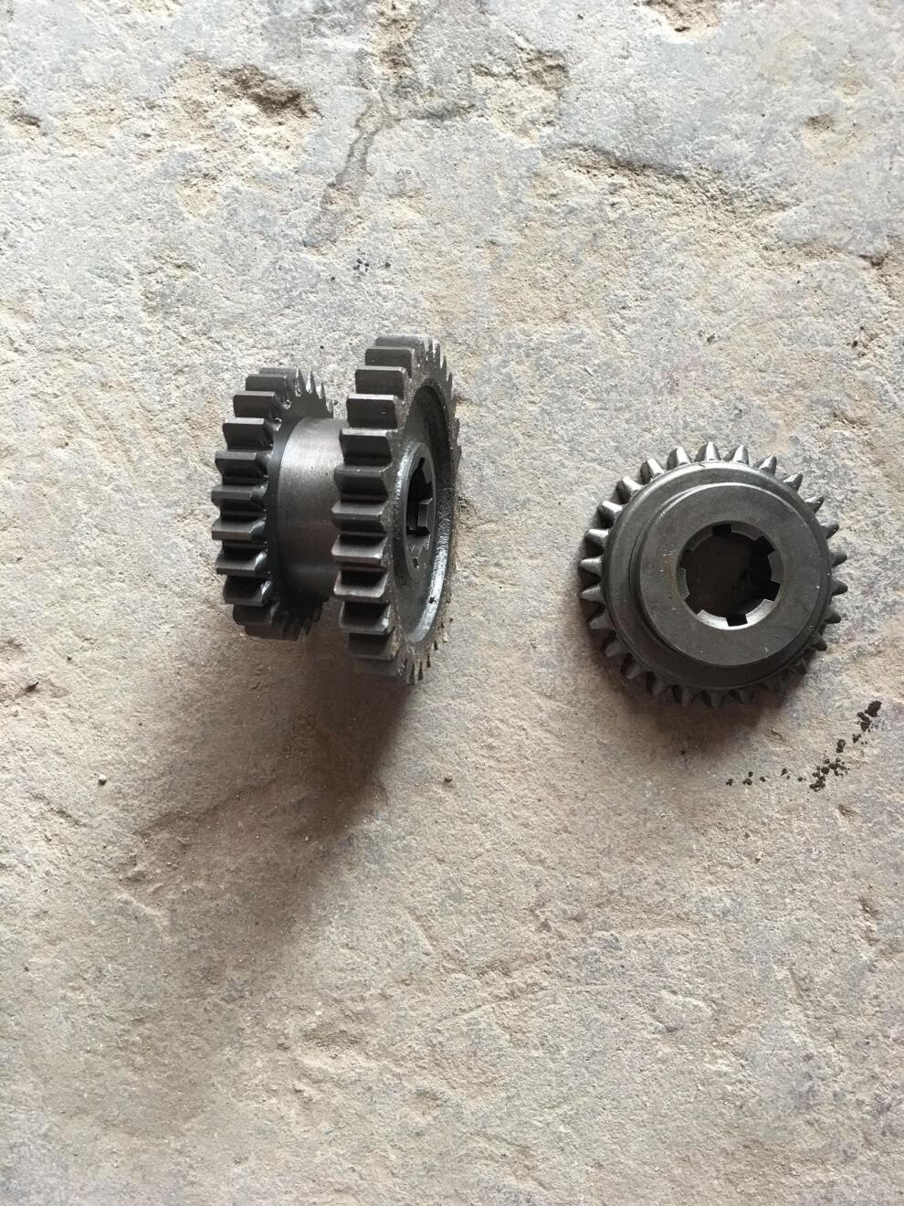 飞彩农用三轮车变速箱配件 变速箱齿轮 差速器 一轴 飞彩车配件 3档