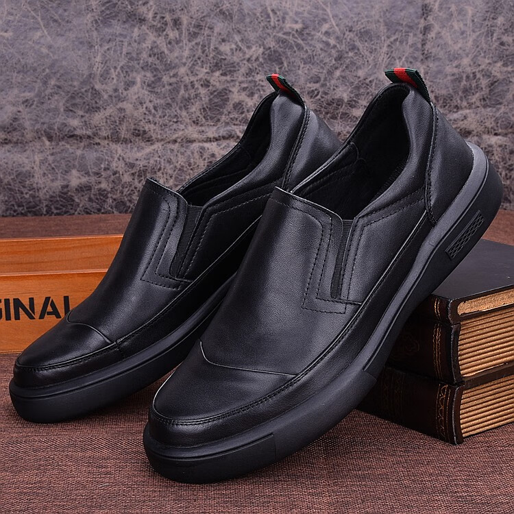男鞋真皮男鞋头层牛皮圆头厚底套脚懒人英伦宽头男士休闲皮鞋百搭黑色