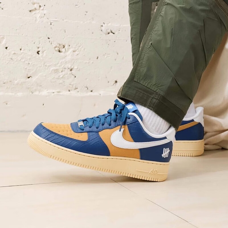 耐克男鞋女鞋undefeatedxnikeairforce1lowsp运动休闲鞋板鞋dm