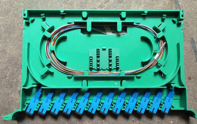 烽火中天12芯sc方头熔纤盘满配束状光缆一体化模块托盘带状光纤盘