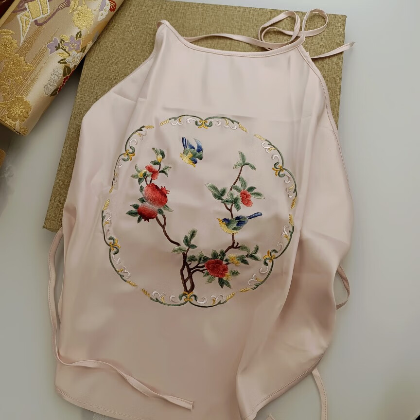 肚兜成人苏绣刺绣成品真丝刺绣女成人肚兜复古中国风内衣丝绸女士吊带