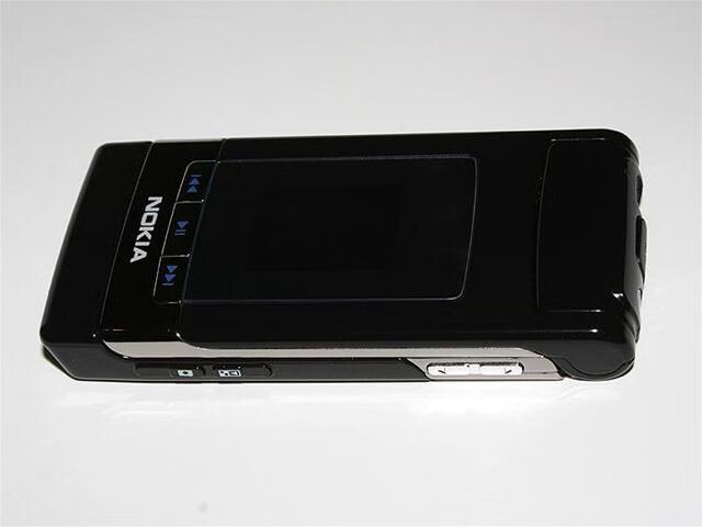 诺基亚n76当年多少钱(当年诺基亚7610多少钱)